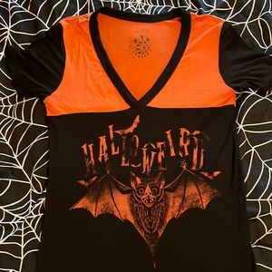 Black and orange Halloweird v-neck